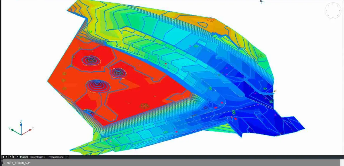 Modelo digital del terreno con curvas de nivel generado con tcpMDT